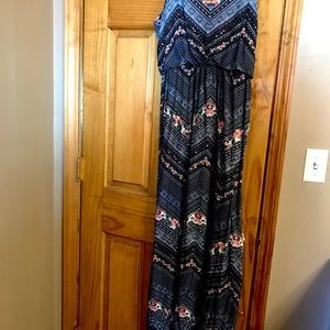 Adorable floral dress. Like new.